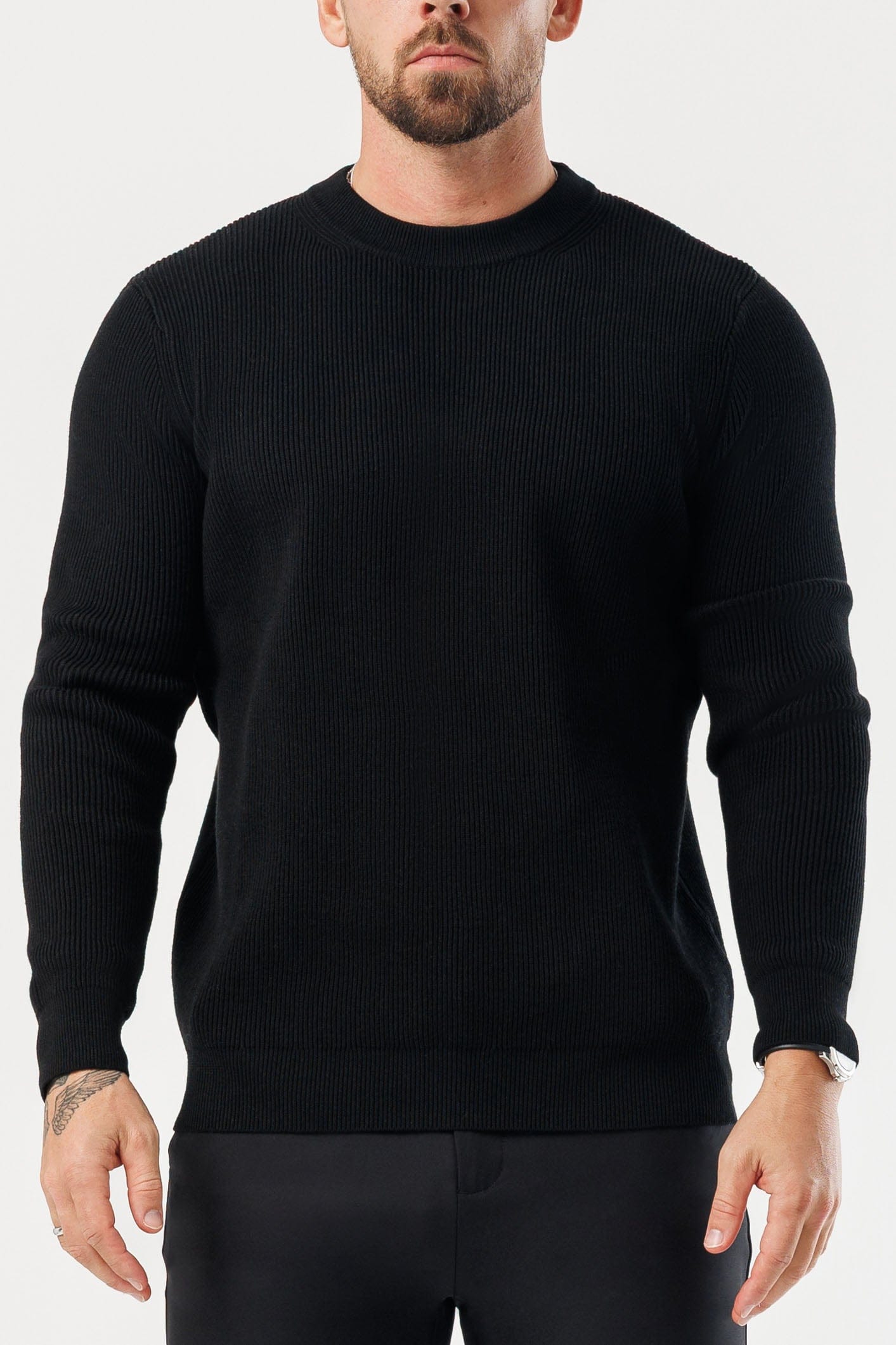 RIDGE KNIT SWEATER - BLACK
