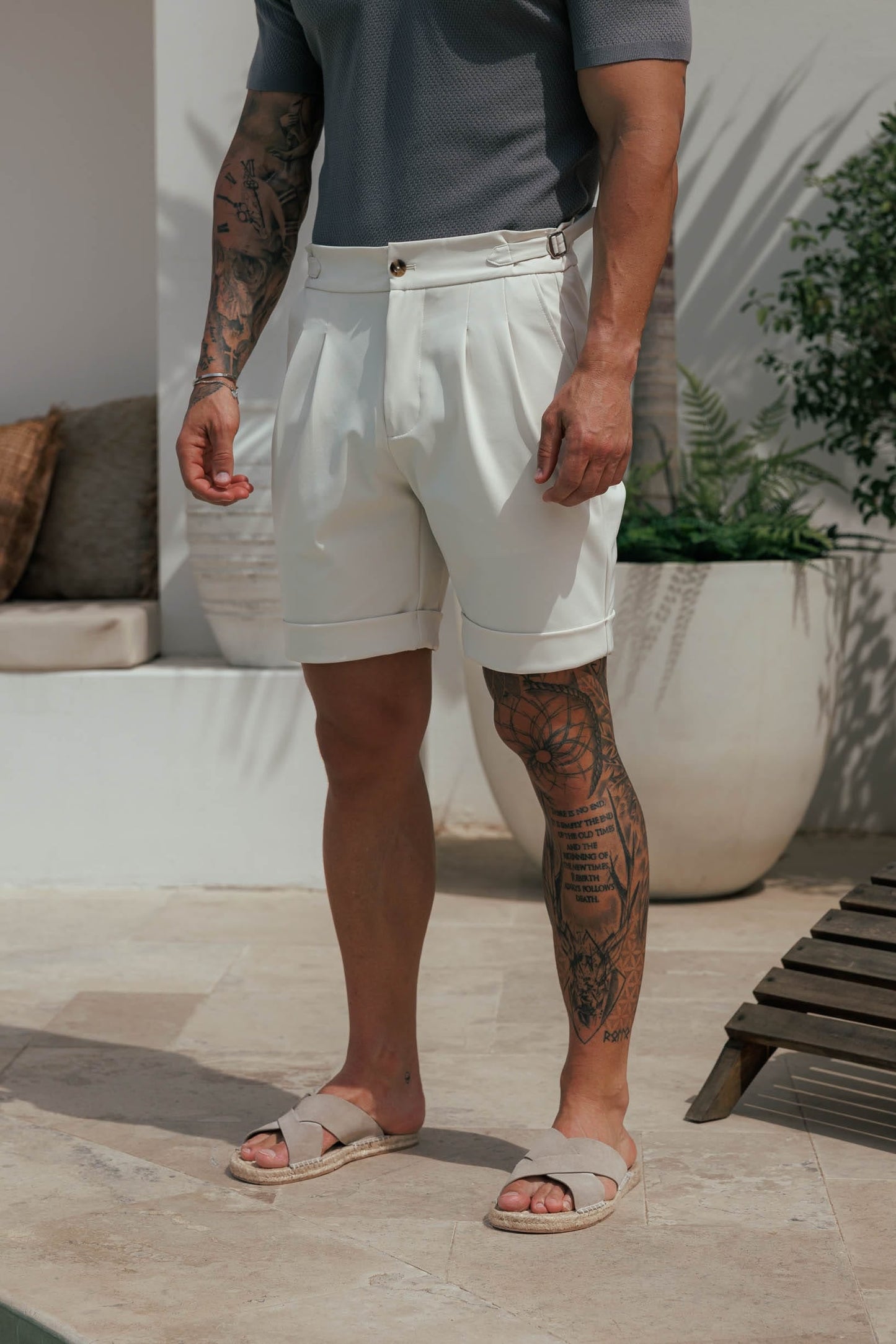 PREMIUM SIDE CINCH SHORT - STONE
